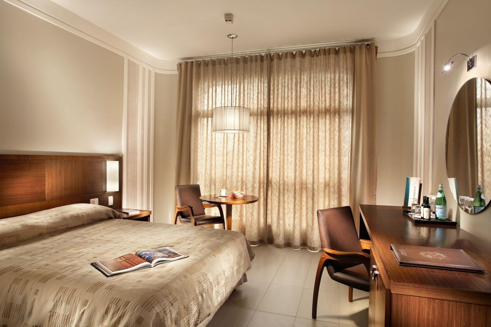 Parque Balneario Hotel Santos By Castelo Itaipava Екстер'єр фото A room at the hotel