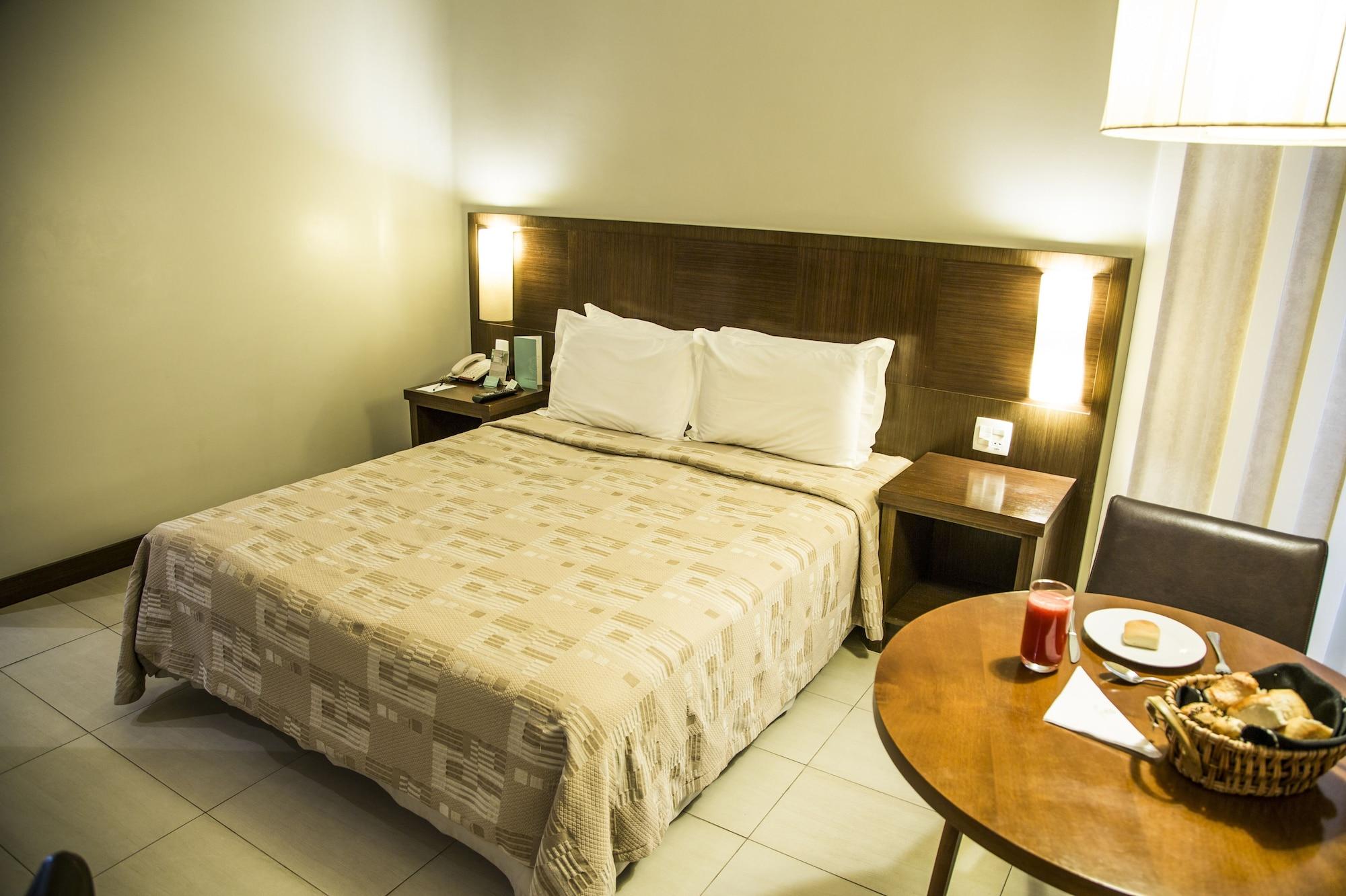 Parque Balneario Hotel Santos By Castelo Itaipava Екстер'єр фото A room at the hotel