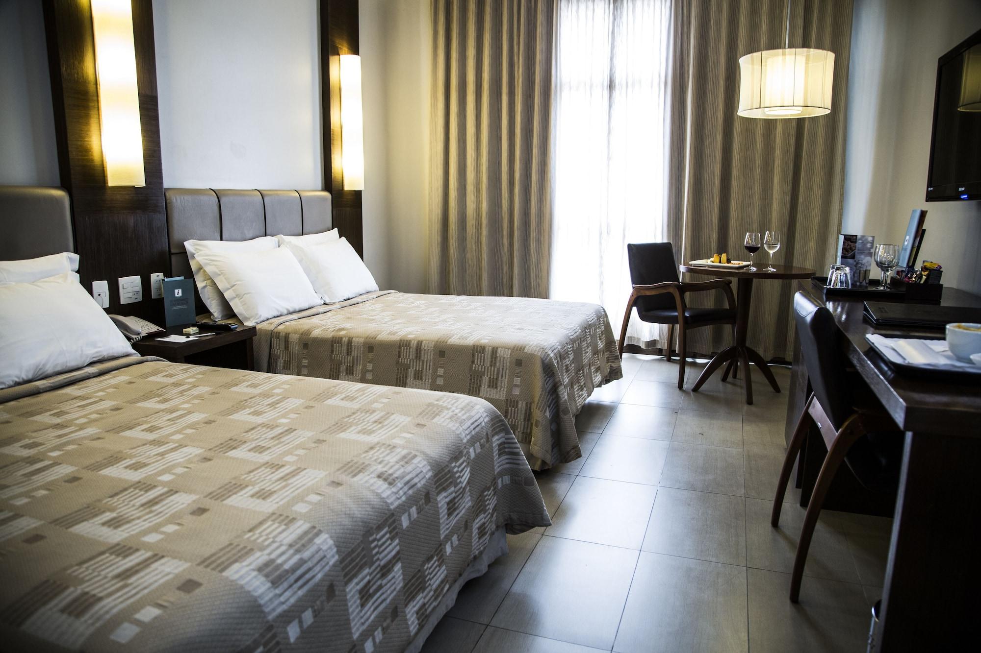 Parque Balneario Hotel Santos By Castelo Itaipava Екстер'єр фото A room at the hotel