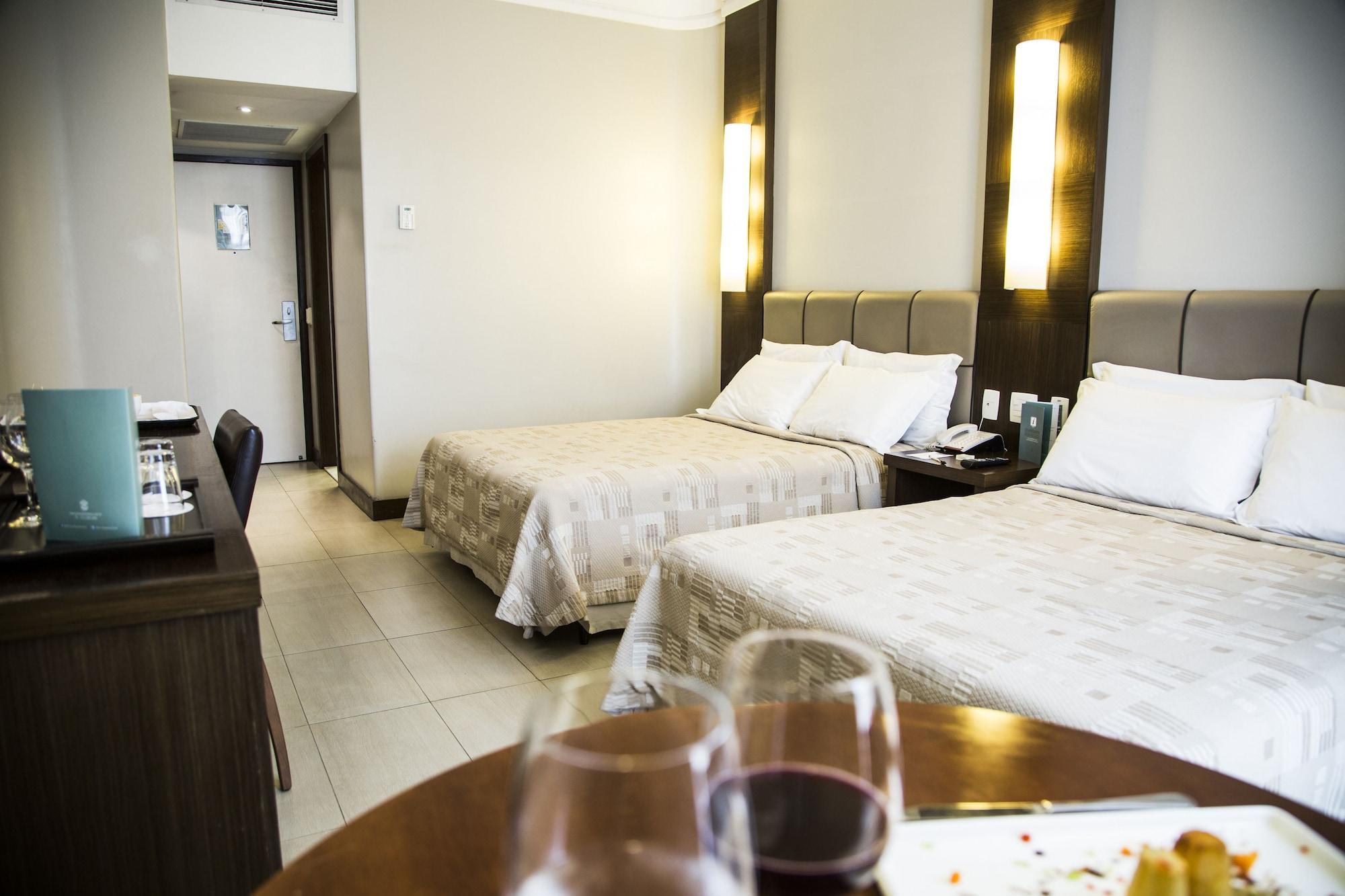 Parque Balneario Hotel Santos By Castelo Itaipava Екстер'єр фото A room at the hotel